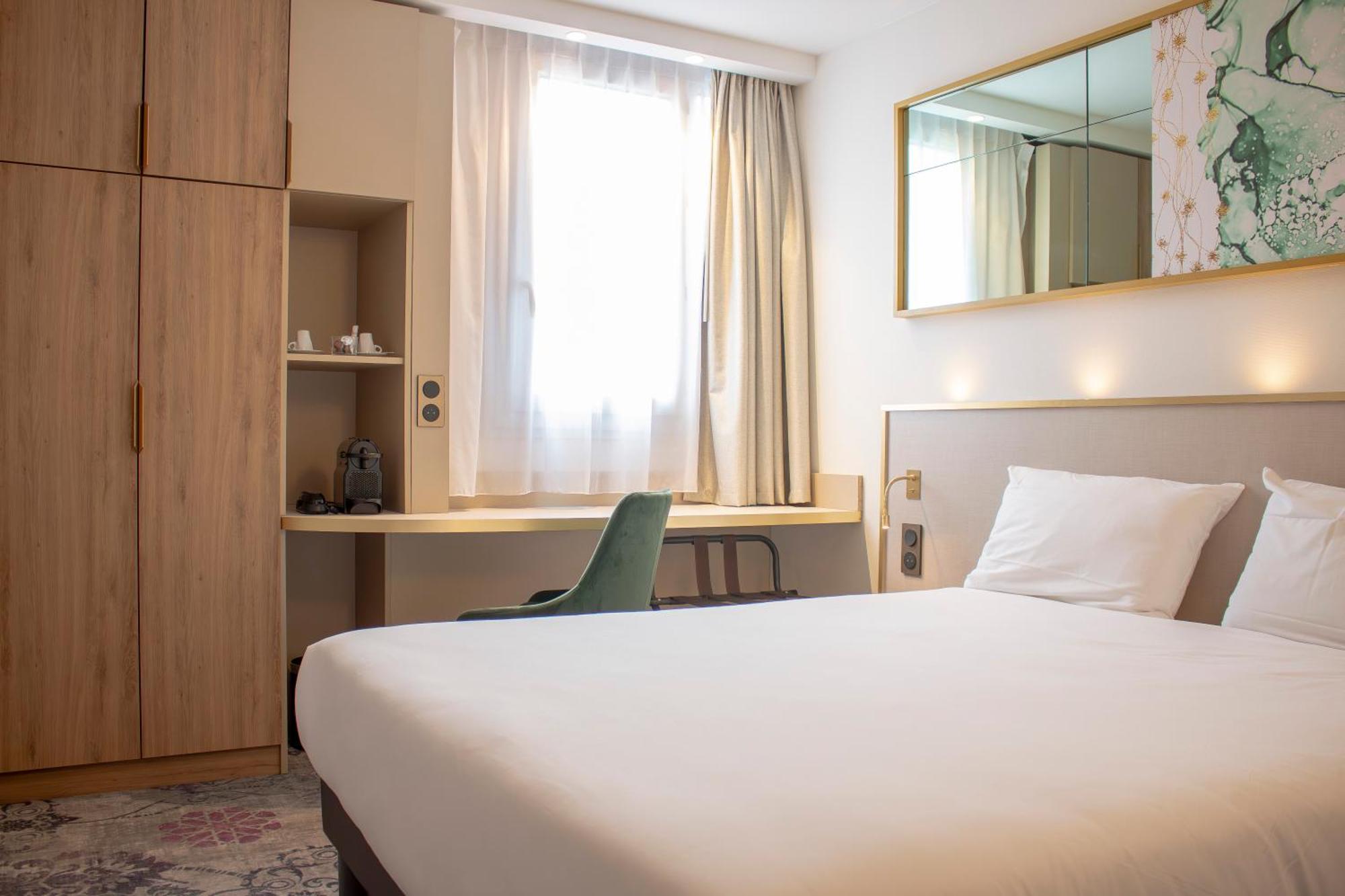 Brit Hotel Bordeaux Aeroport - Le Soretel Мериньяк Екстер'єр фото