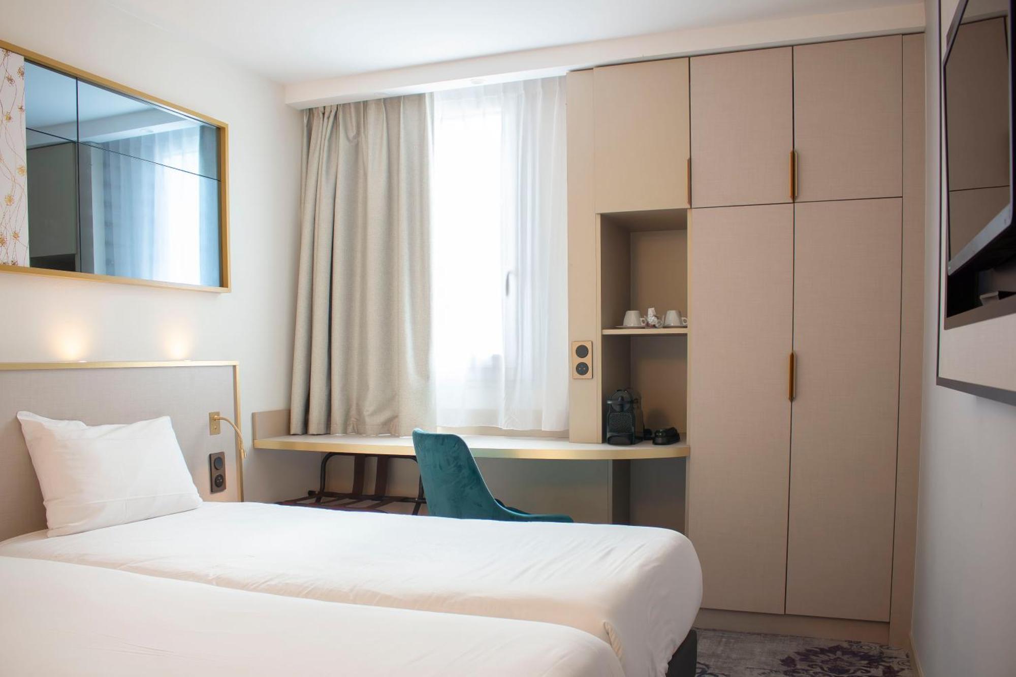 Brit Hotel Bordeaux Aeroport - Le Soretel Мериньяк Екстер'єр фото