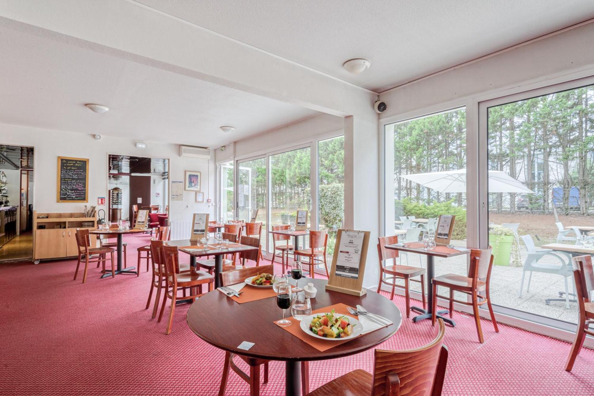 Brit Hotel Bordeaux Aeroport - Le Soretel Мериньяк Екстер'єр фото