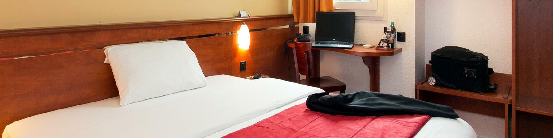 Brit Hotel Bordeaux Aeroport - Le Soretel Мериньяк Екстер'єр фото